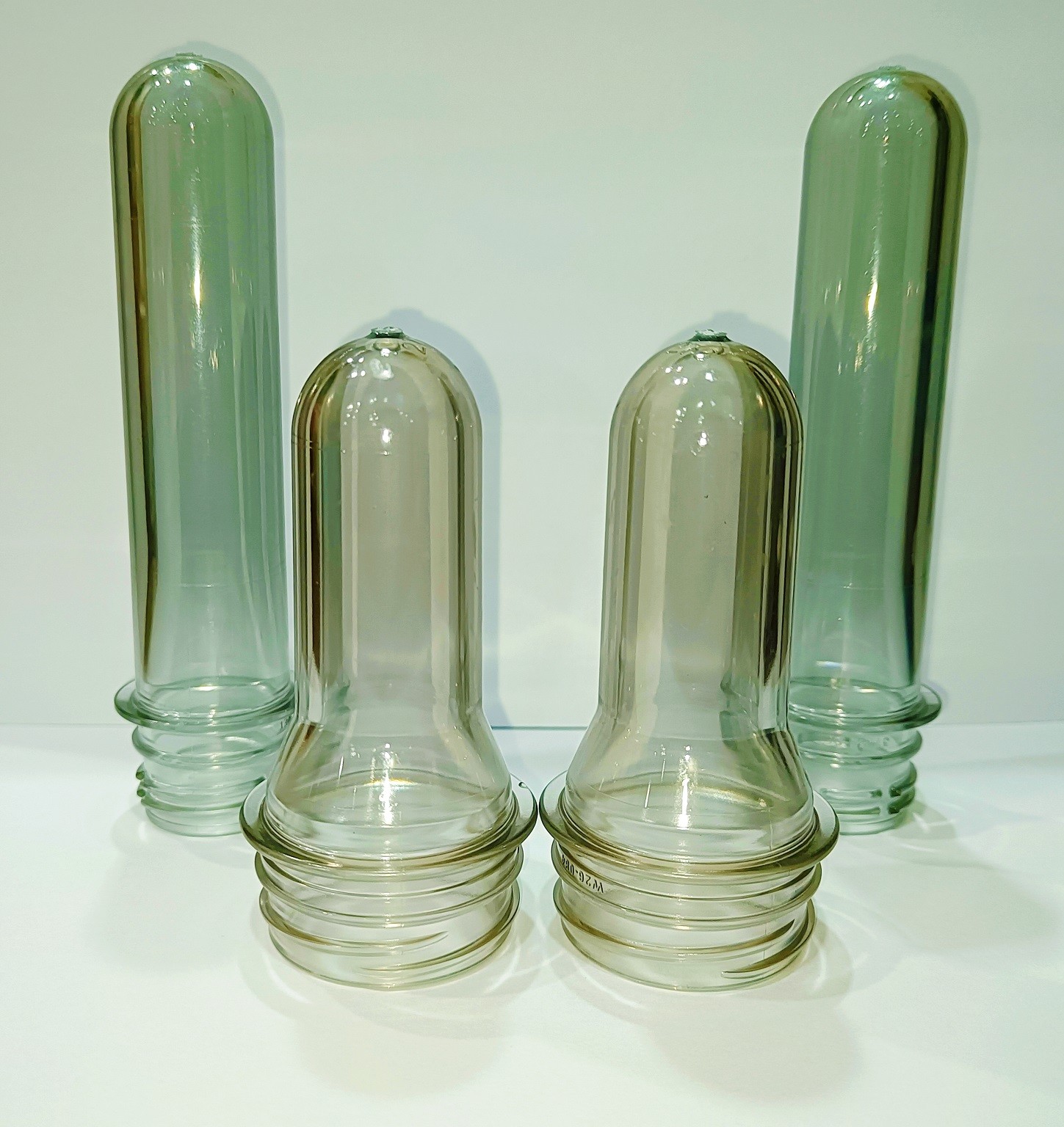 PCO1881 28mm 38mm 46mm Bottle PET Preform Customized
