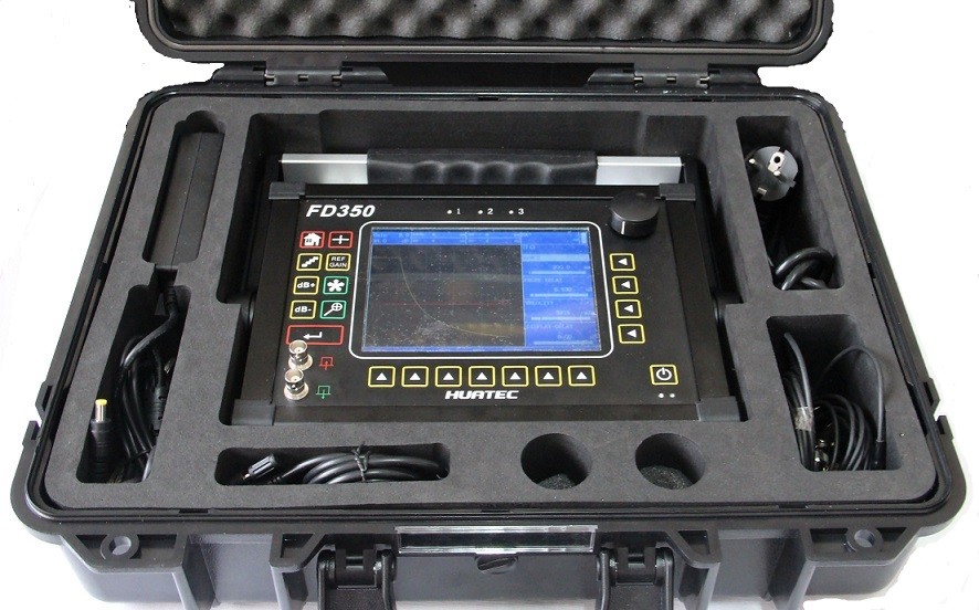 Portable Flaw Detector Ultrasonic Big Display with Color TFT LCD 640 X 480 pixels FD350