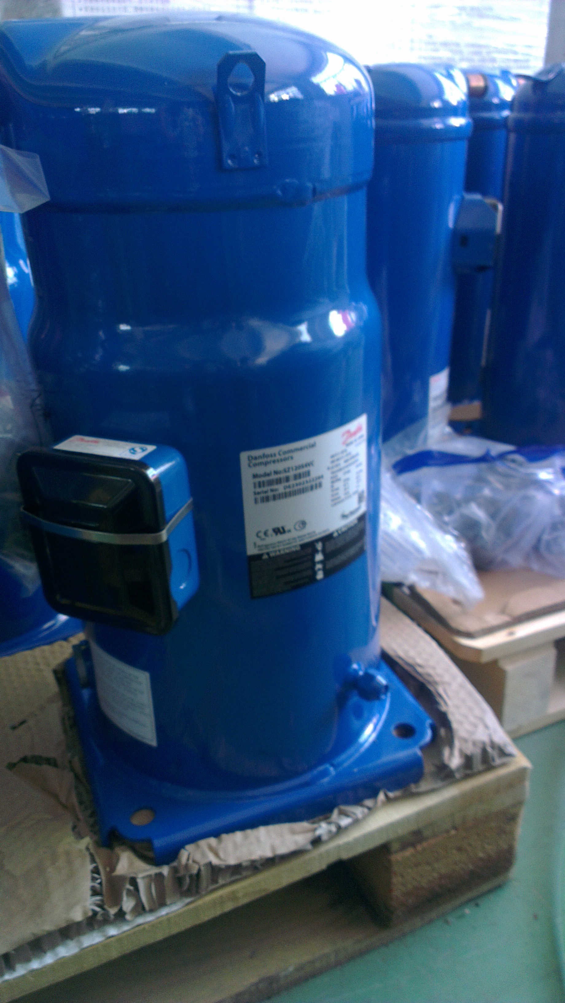 7.5HP Refrigeration Equipment Compressor SM090-3VI Scroll Compressor SM090S3VC