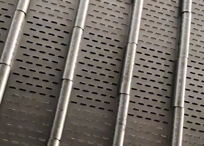 Stainless Steel Heavy Duty Plate Conveyor Belt For Food Sterilization And Filling