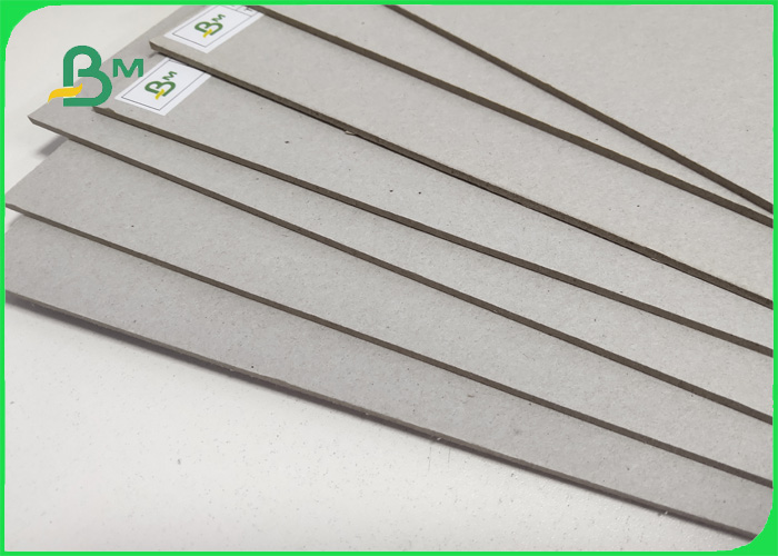 FSC 1MM - 2MM Smoothness Grey Chipboard Thickness Customized 70 * 100CM