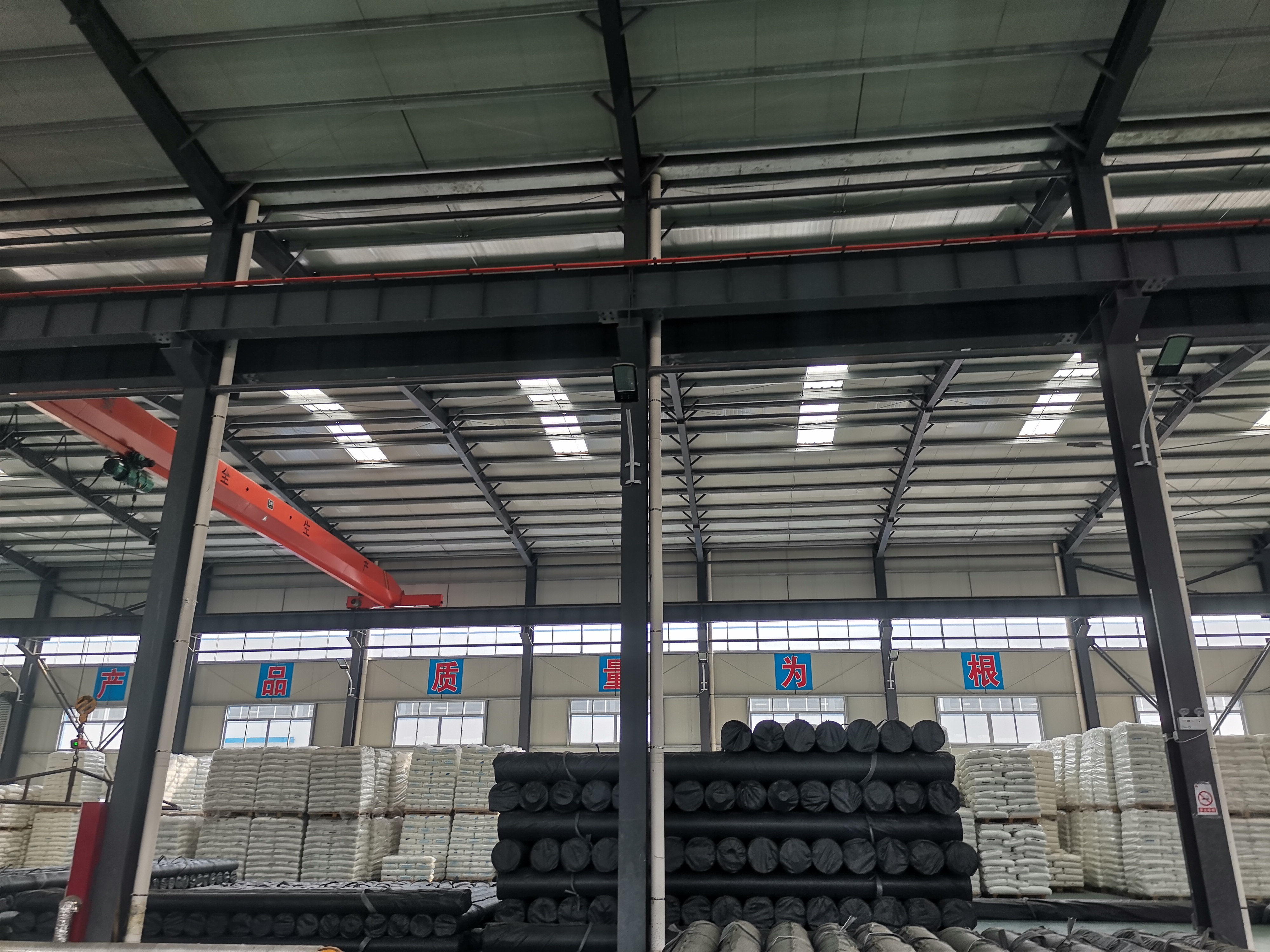 PP/ PET Geotextile 100g/sqm-800g/sqm Short Fiber Non-Woven Geotextile for Construction