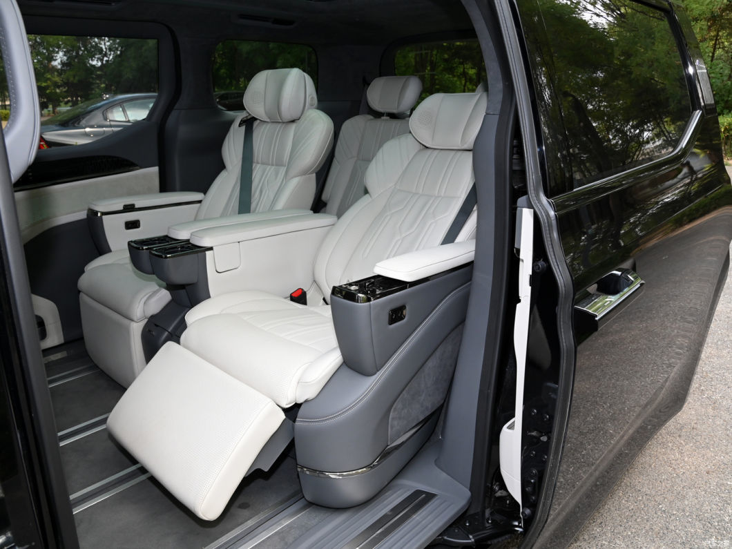 Zeekr 009 6 Seats Large MPV Pure New Energy Vehicle EV Car