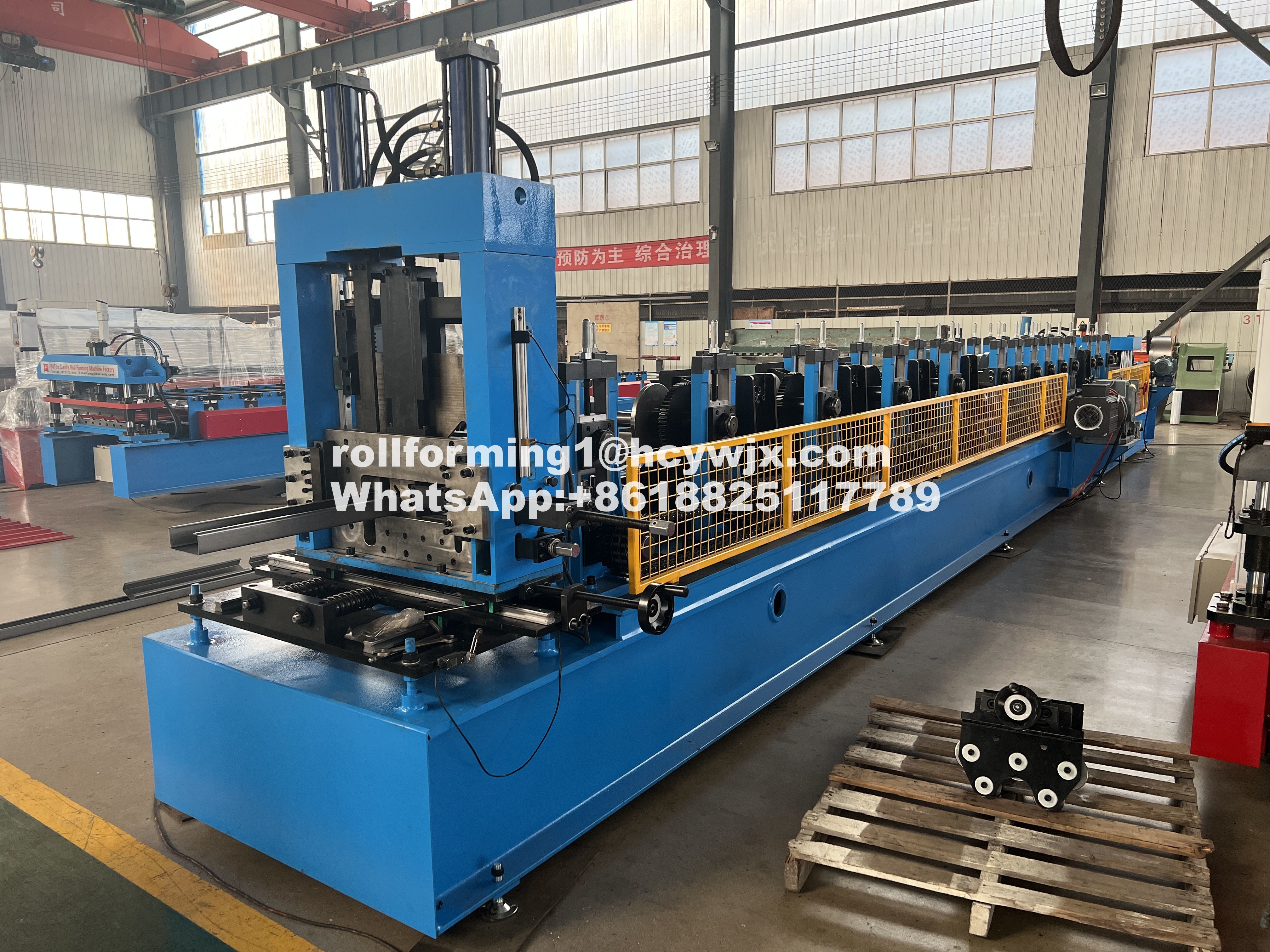Efficient C And Z Purlin Machine Automatic Plc Control