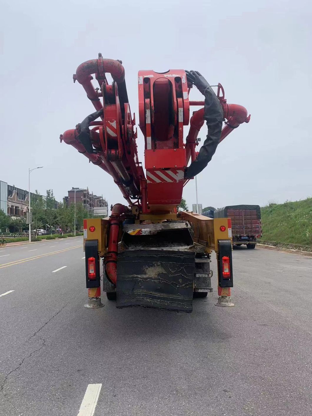 Good Original Condition Near New Pump 2020 Sy 56m Concrete Pump Construction Equipment on Volvo Chassis