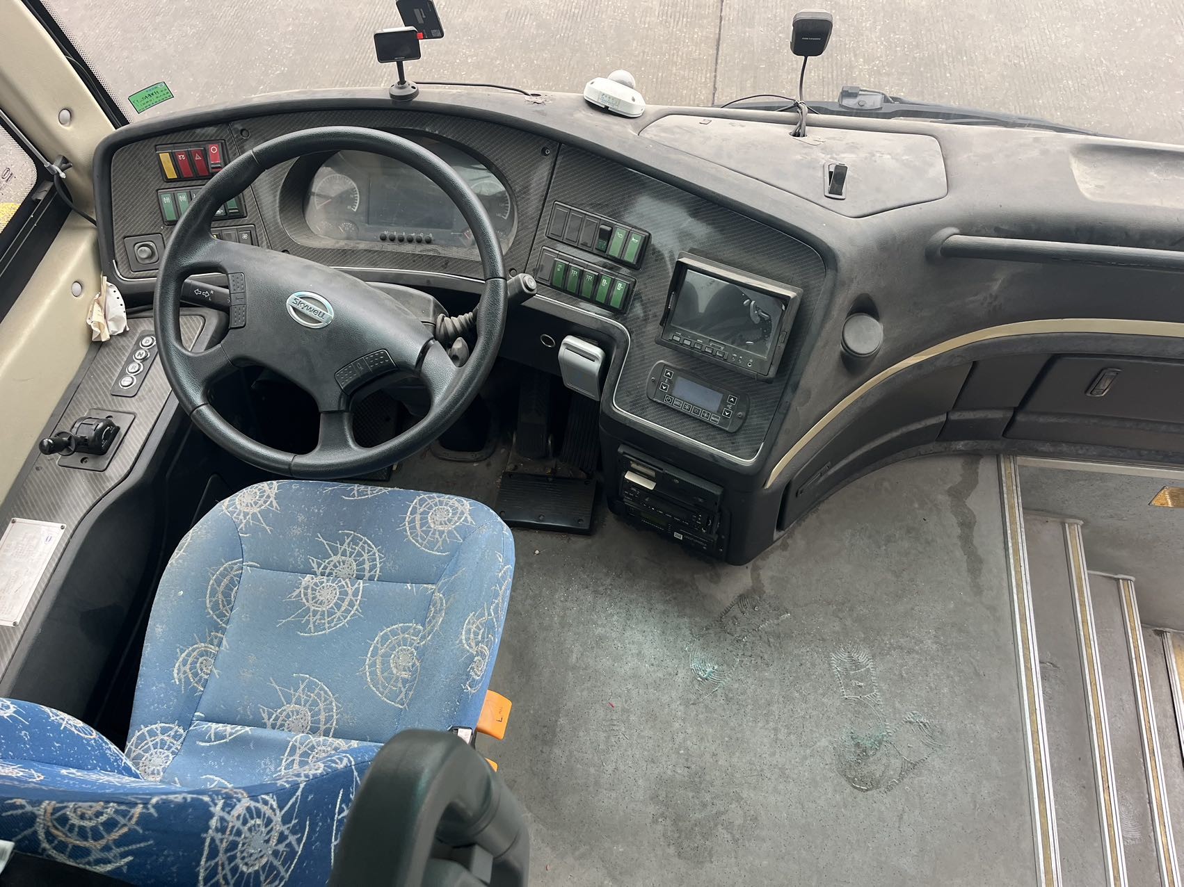 Skywell 48 Seats Used Electric Bus With Ewatt lithium energy battery