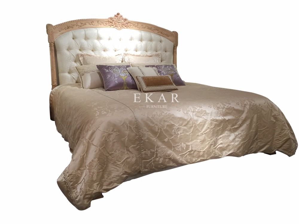 Wooden Frame Bedroom Furniture Luxury Italian Bed