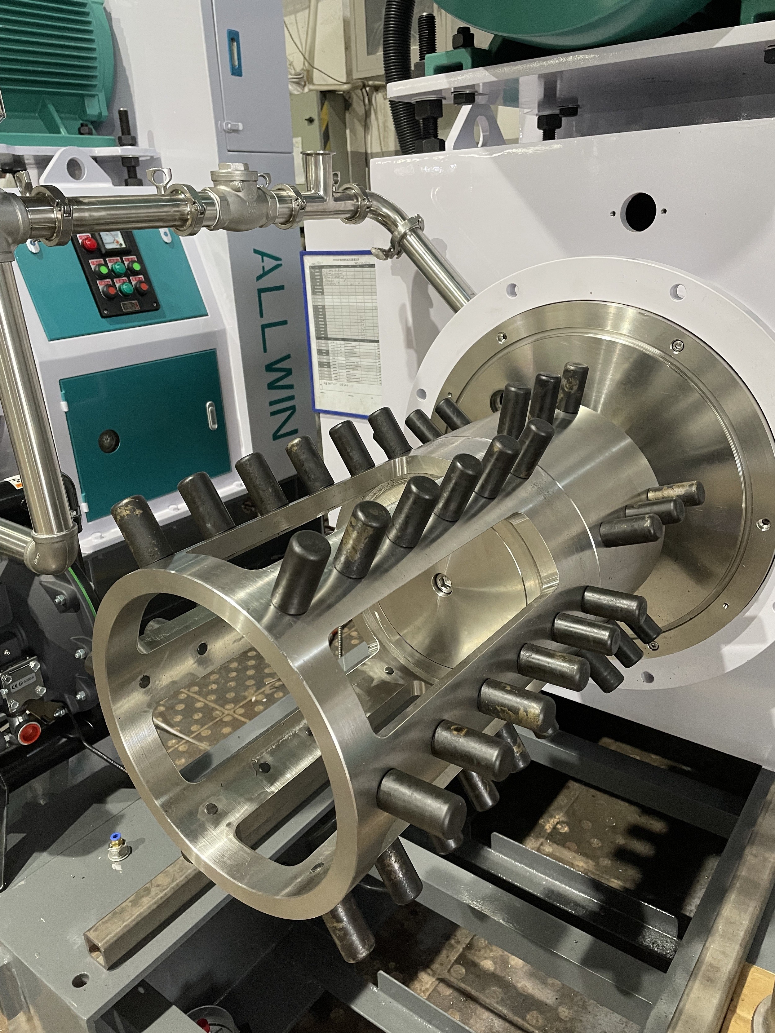 50L 60L Water Based Bead Mill Machine Pin Type Middle / Mass Production