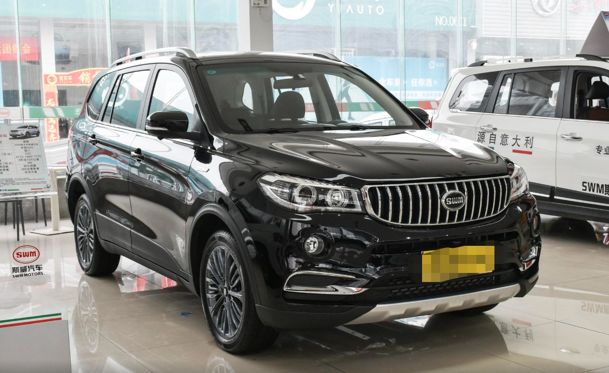BWM X7 Medium Sized SUV 1.5T With 7 Seats 6 Speed Manual 180Km/H