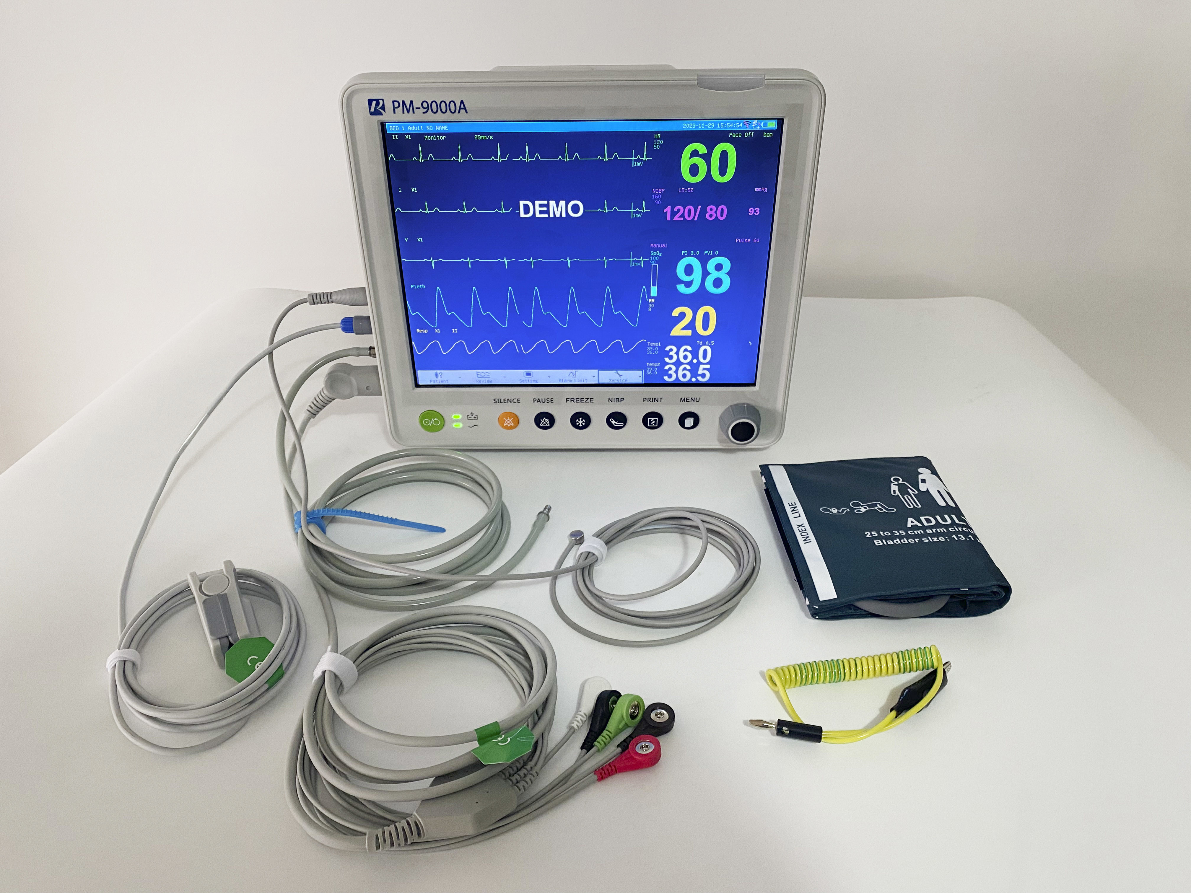 Medical equipment hospital clinic vital signs monitor ICU bedside multi-parameter patient monitor