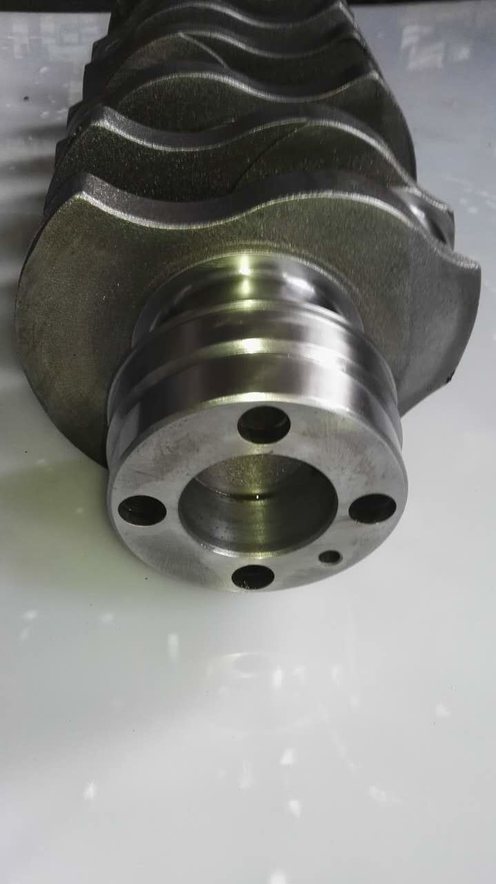 High Quality Diesel Engine 8-98029270-5 4HK1 Forged steel Crankshaft For Isuzu Excavator Spare Parts