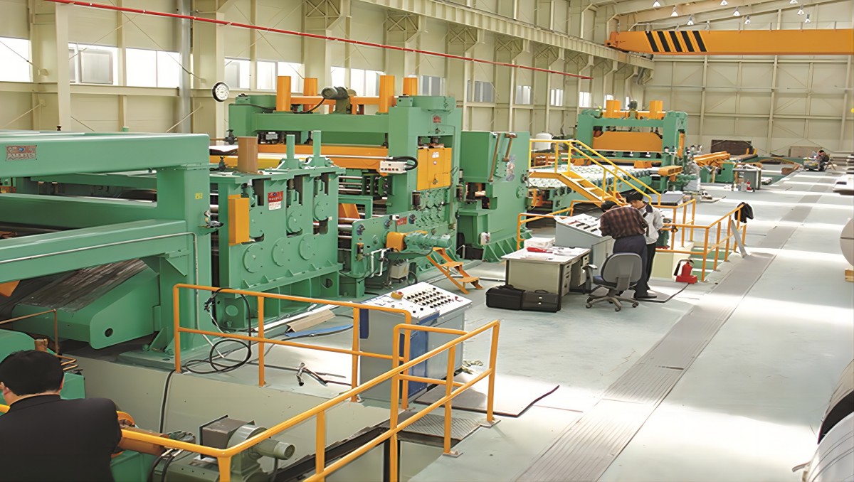 900-2000mm Cutting Width Steel Coil Cutting Machine Horizontal Cutting Production Line