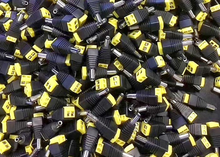 Screw On BNC Male CCTV Cable Accessories Coaxial To CAT5E Connector Camera Terminal