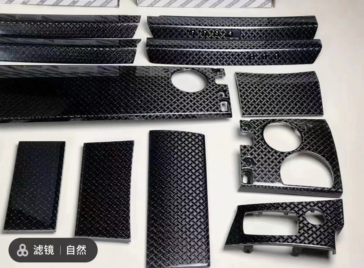 2018 Cullinan Rolls Royce Body Kit Dry Carbon Fiber Interior Trim Center Panel