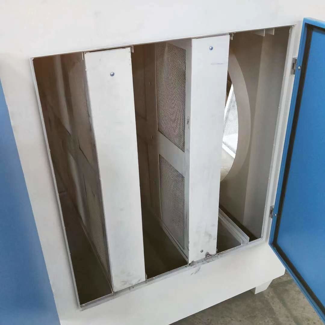 New Small Activated Carbon Adsorption Box With Motor And Engine Spirit Making Carbon Filter For Wiping Off Air Pollutants