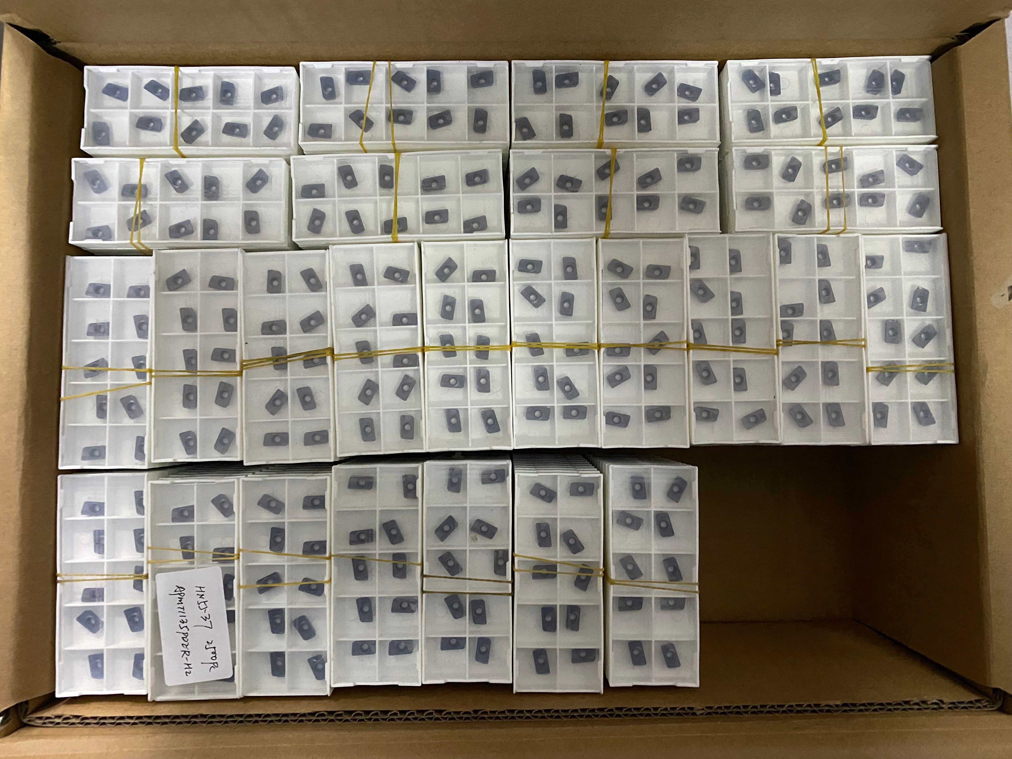 CNC Milling Cutter Apmt1135PDER/1604PDER/1605PDER/160430R Face Mill Carbide Inserts