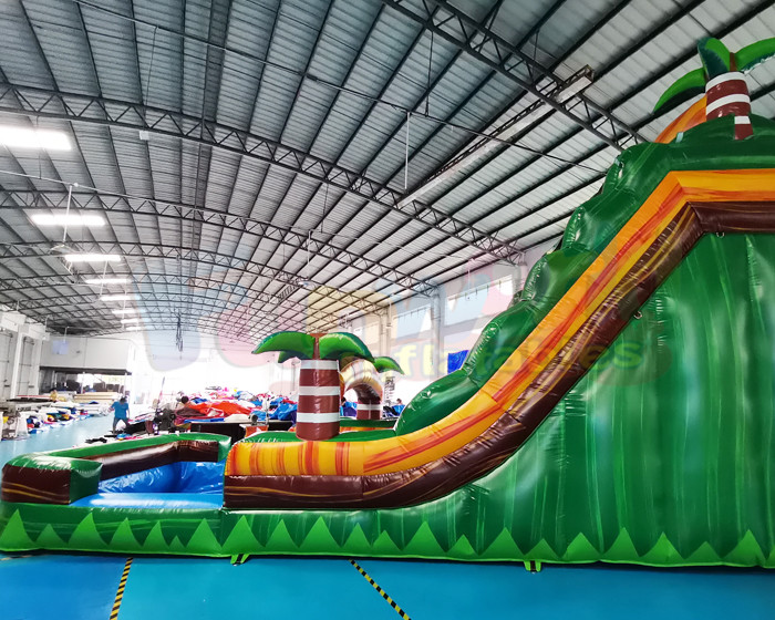 0.55mm PVC Inflatable Slide With Pool Jumping Bounce House