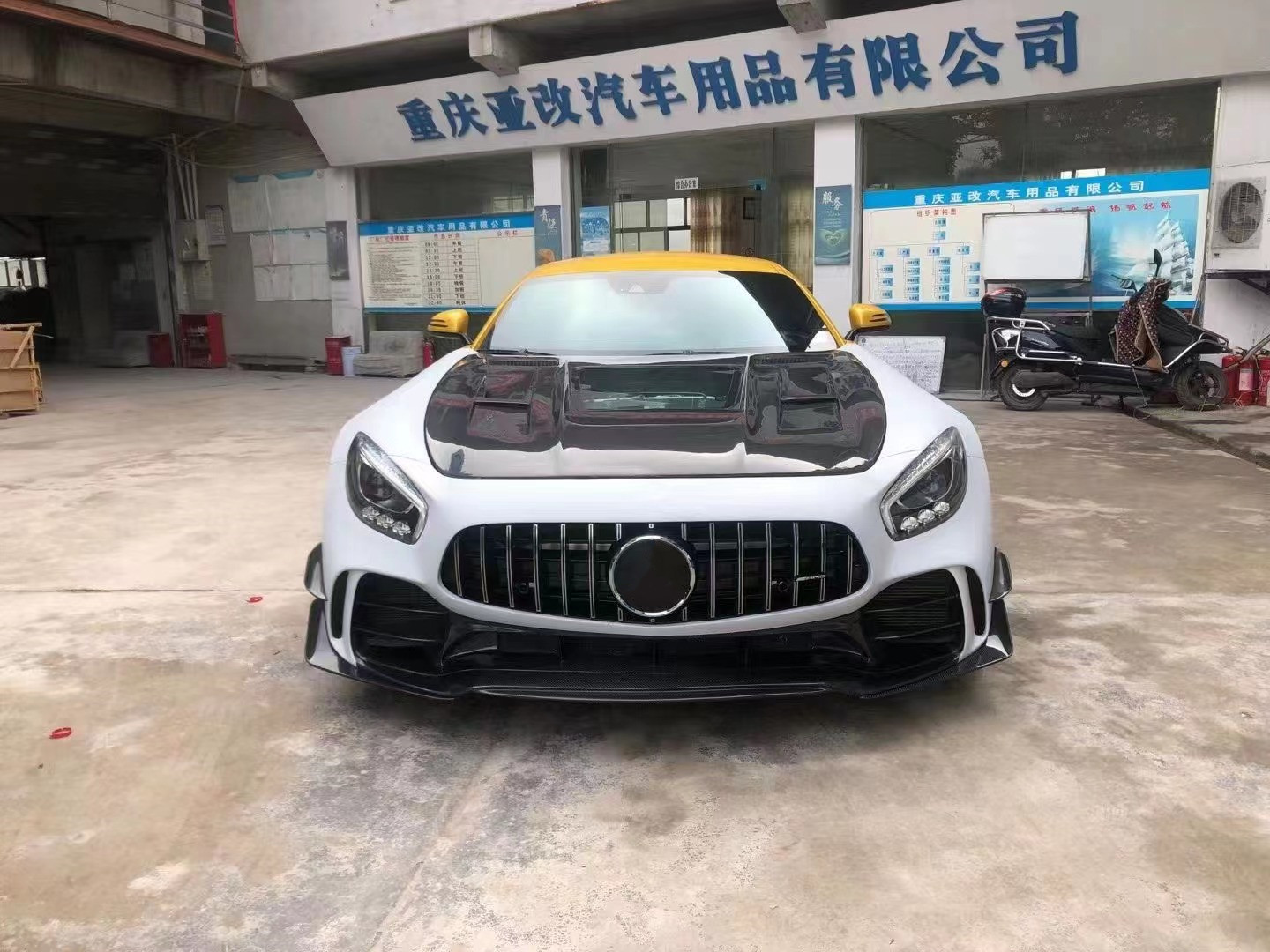 Auto Parts for Mercedes-Benz AMG GT GTC GTS Body Kit AMG GT GTC GTS Upgraded GTR-style Front and Rear Bumper Spoiler Body Kit