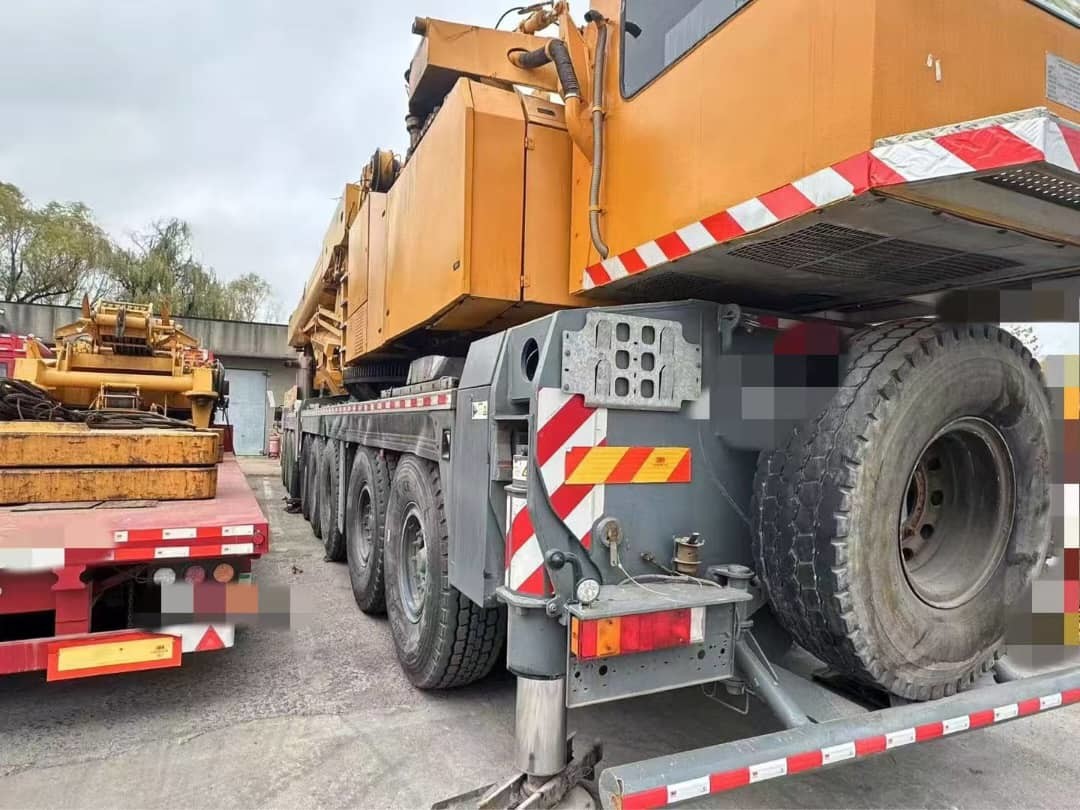 2011 Model Used All Terrain Cranes 500t LIEBHERR LTM1500-8.1 Good Condition