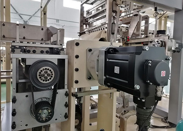 Full Auto Baby Diaper Packaging Machine CE Certification Convenient Maintenance