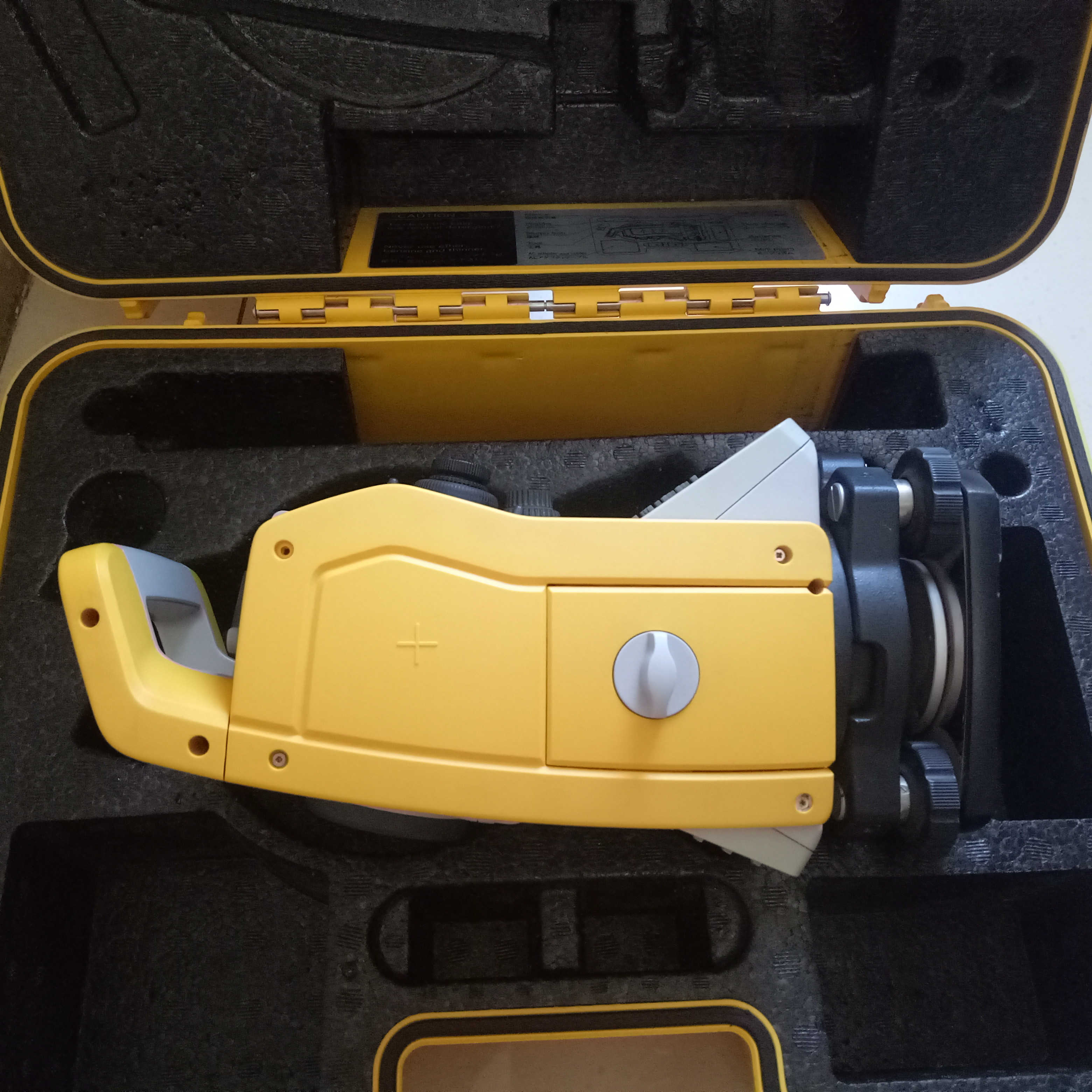 2" Dr Trimble M3 Total Station Used Surveying Equipment 6 Months Warranty