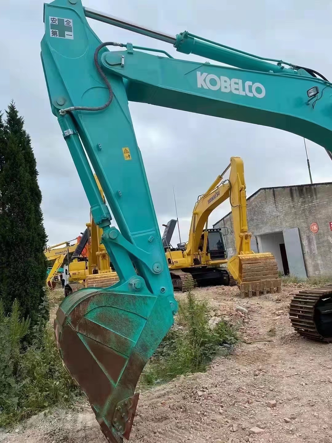 Used KOBELCO SK350-8 Excavator 35000 KG Machine Weight Original Hydraulic Cylinder