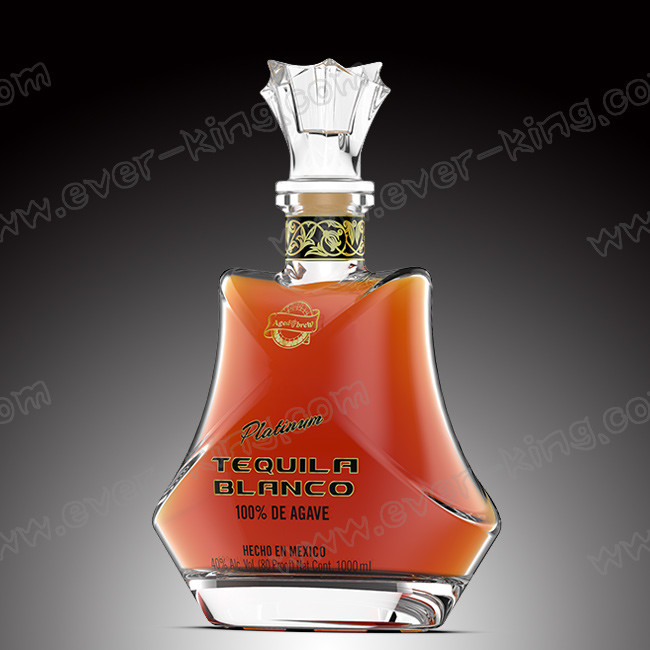 Elegant Shape Tequila Brandy Glass Bottle With Cork Top