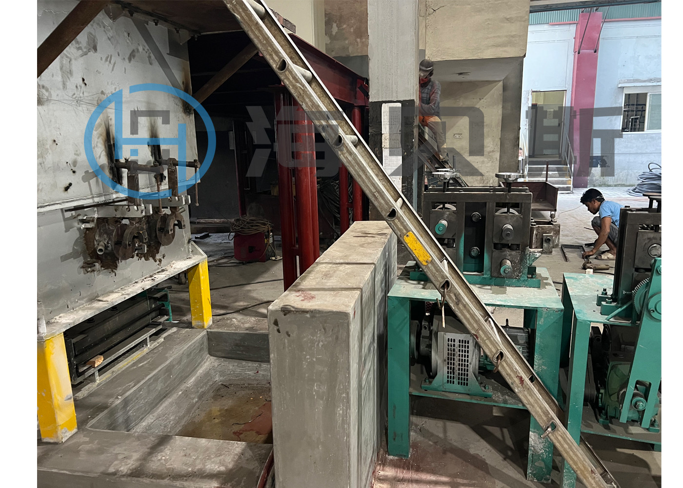 Soild Brass Rod Peeling Machine 18.5kw 25.8m/min Automatic Operation