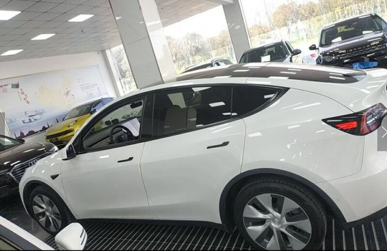Electric Car With Low Speed Electric Car Equipped With 72V 3.5KW Motor
