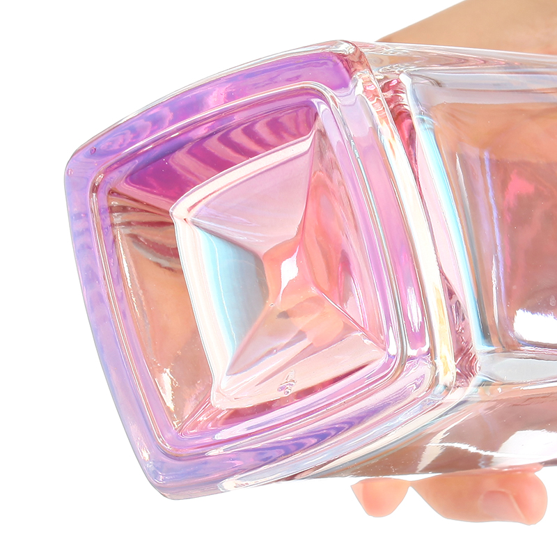 Customized 500ml Vodka Glass Bottle with Cap Best Seller in the Market