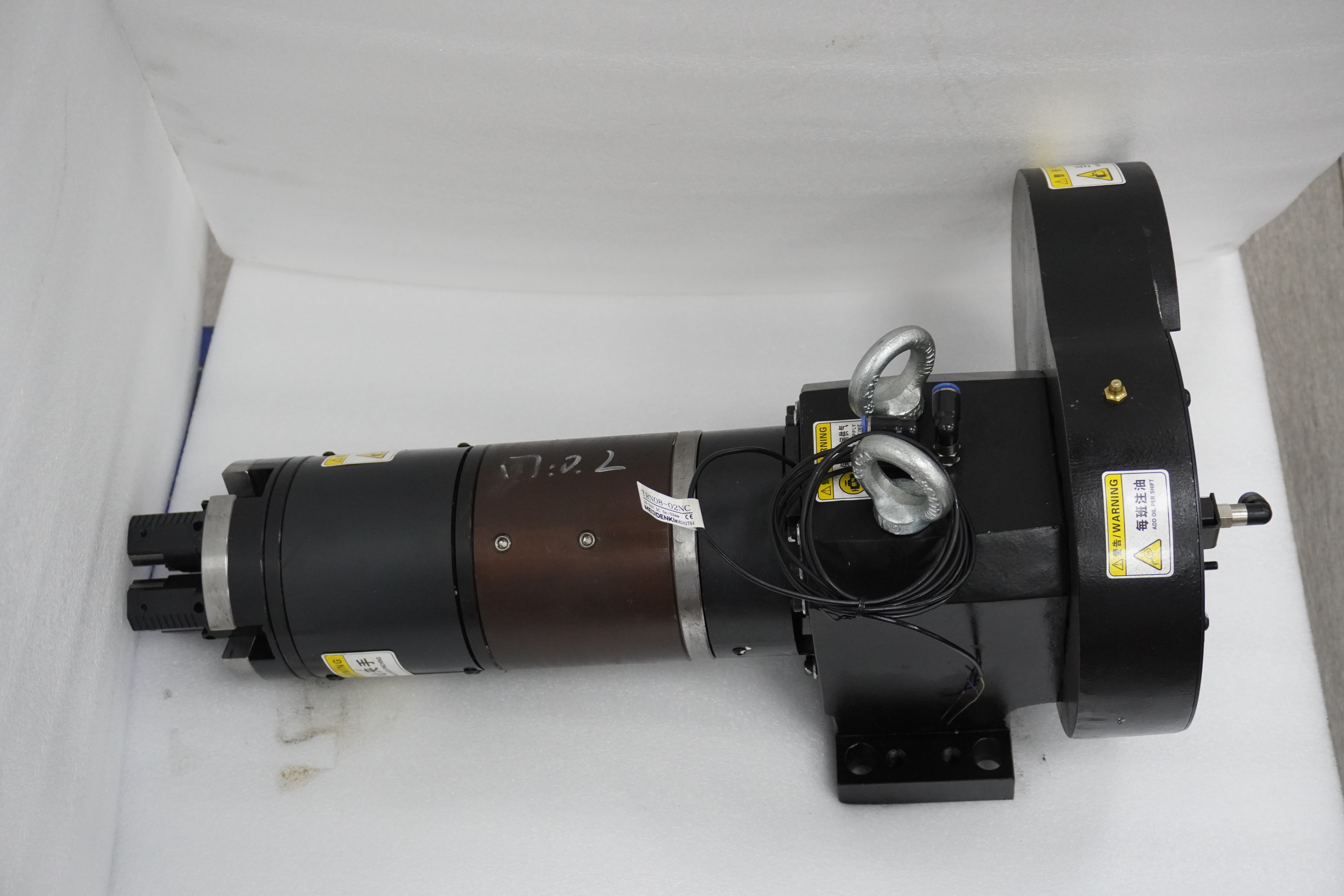 Four-Jaw Double-Action Pneumatic Precision Rotary Feeding Chuck R125s For Metal Processing  For Industrial Machinery Laser Cutting Chuck With Wide Clamping Range