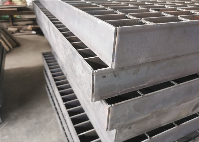 Construction Platform Catwalk Steel Grating 20mm Hot Dipped Galvanized