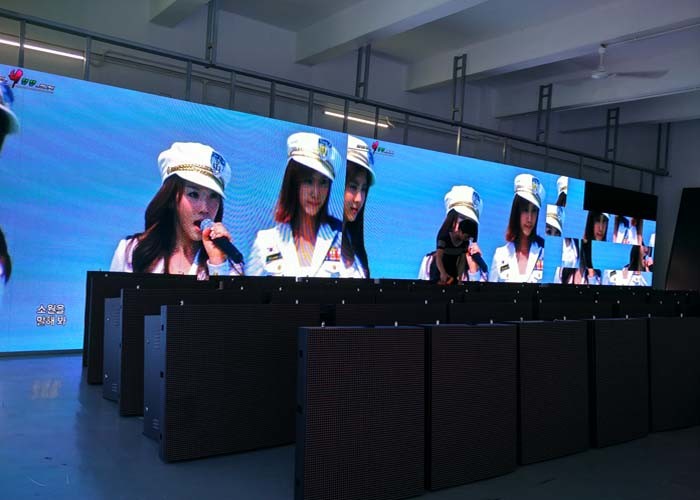 High Brightness Outdoor Led Video Screens Full Color in Fixed Installation Smd3535