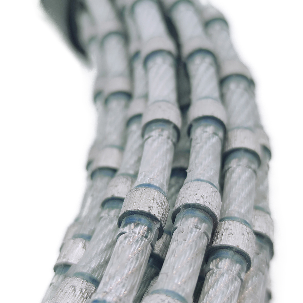 8.3mm 8.8mm 9.0mm Diamond Wire Cutting Rope Saw for Customized Granite Block Profiling