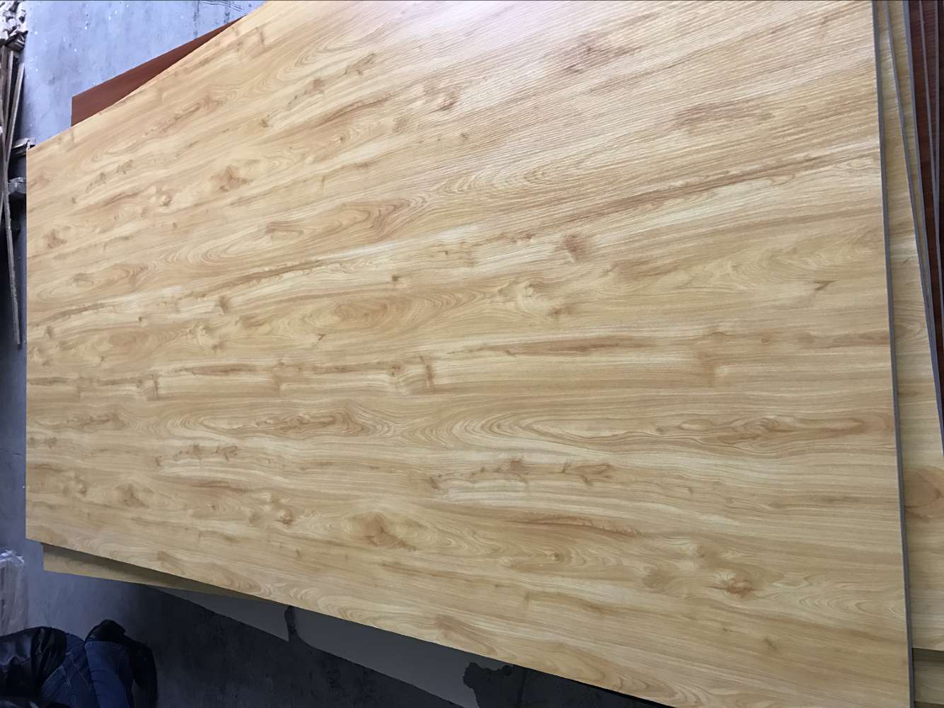E1 Glue Poplar Core White Faced Plywood Sheets For Furniture