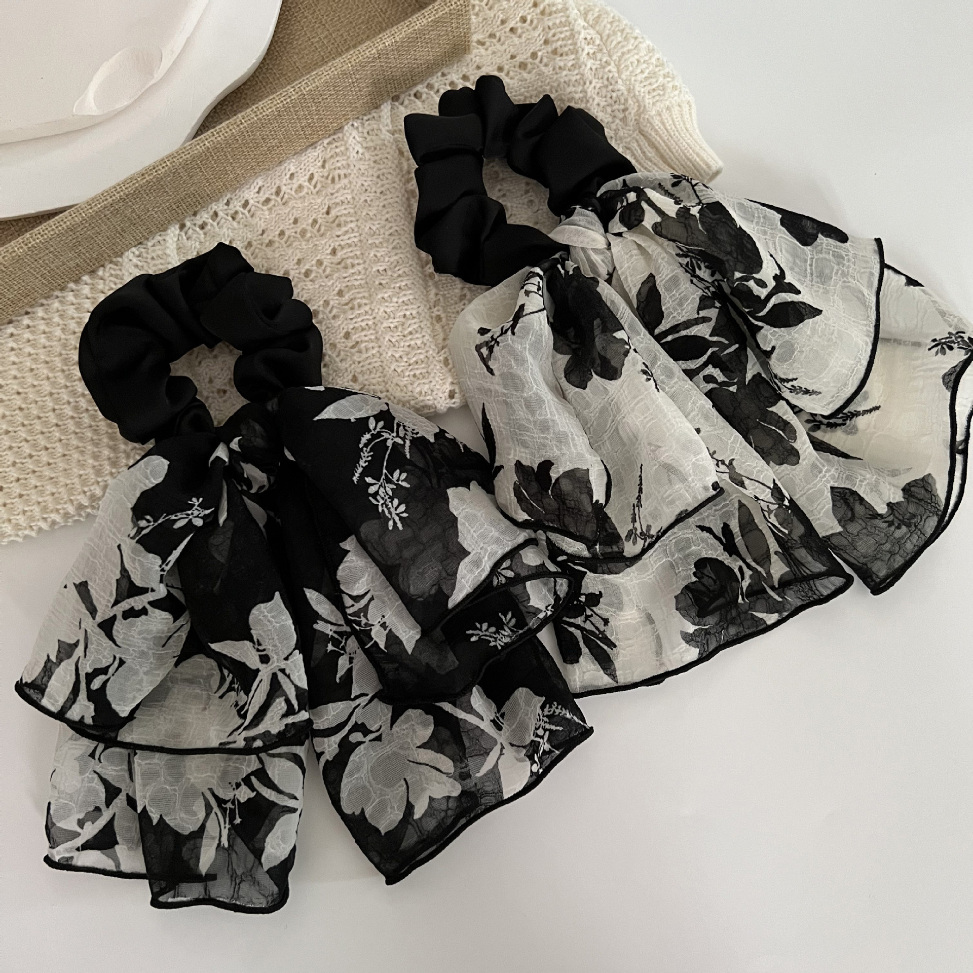 Hair-Band Scrunchies 1 Piece Camellia Flowers Design One Size