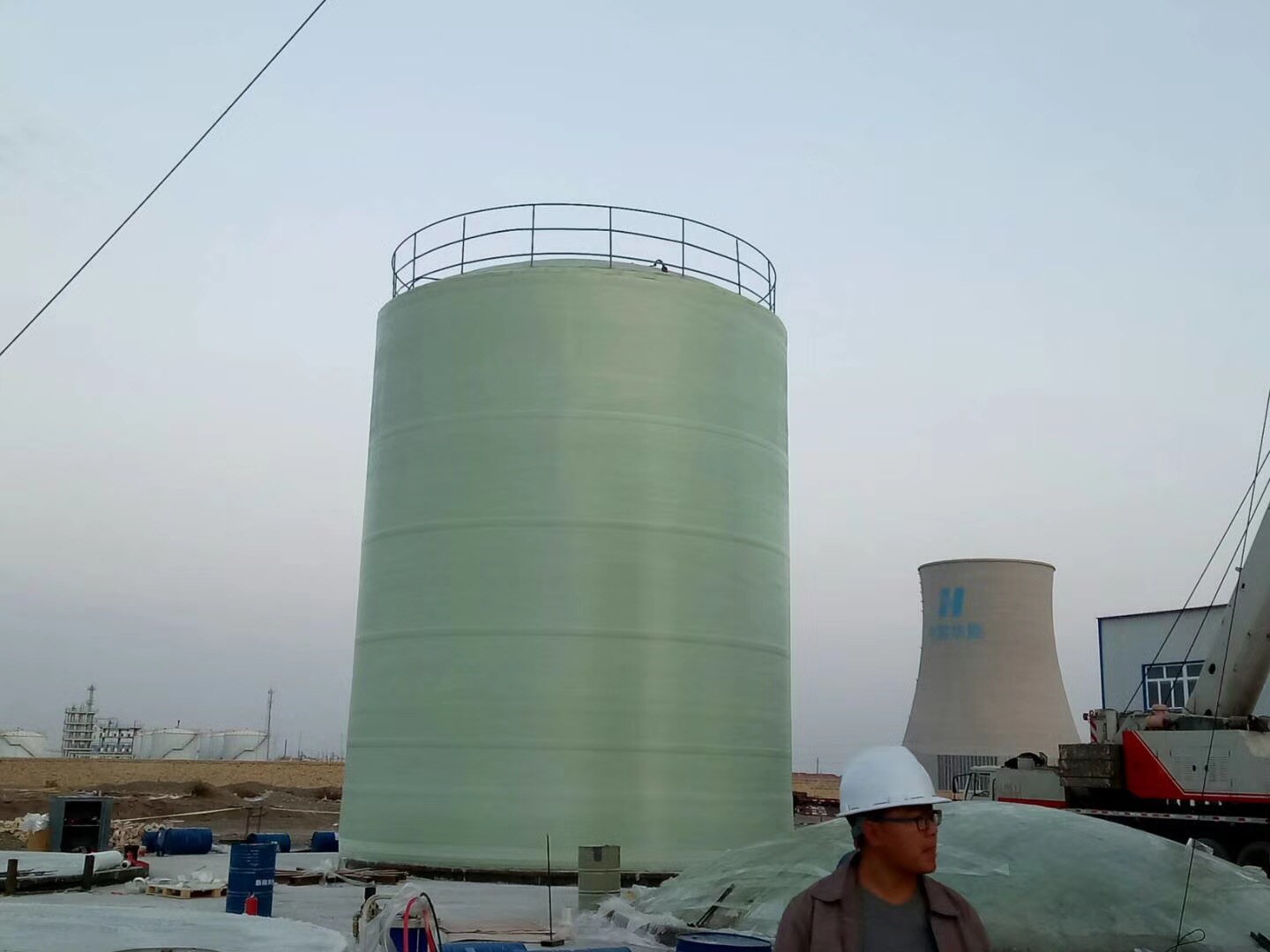 High Strength 5000 Gallon Cylindrical FRP Storage Tank For Mixer Various Chemistry