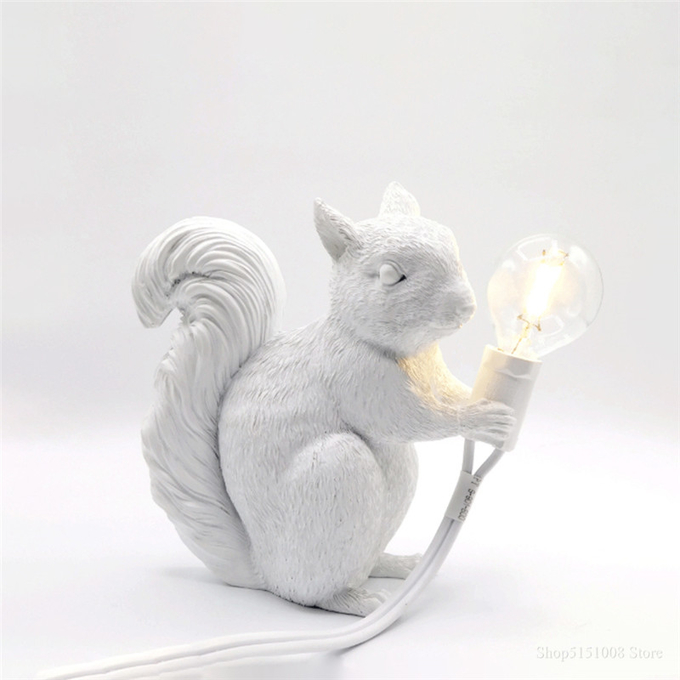 Nordic Designer Cute Animal Night Lights Creative Squirrel Table Lamp(WH-MTB-274)