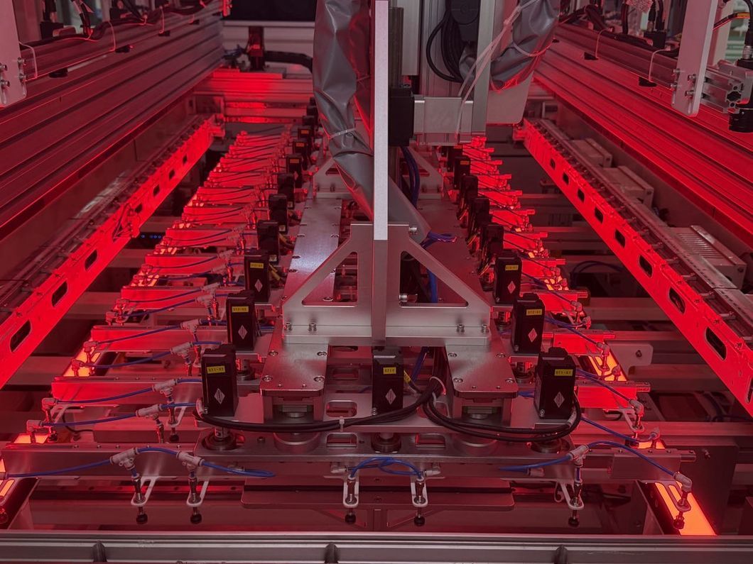 Robust Resistance Welder Optimized for Solar Module Manufacturing