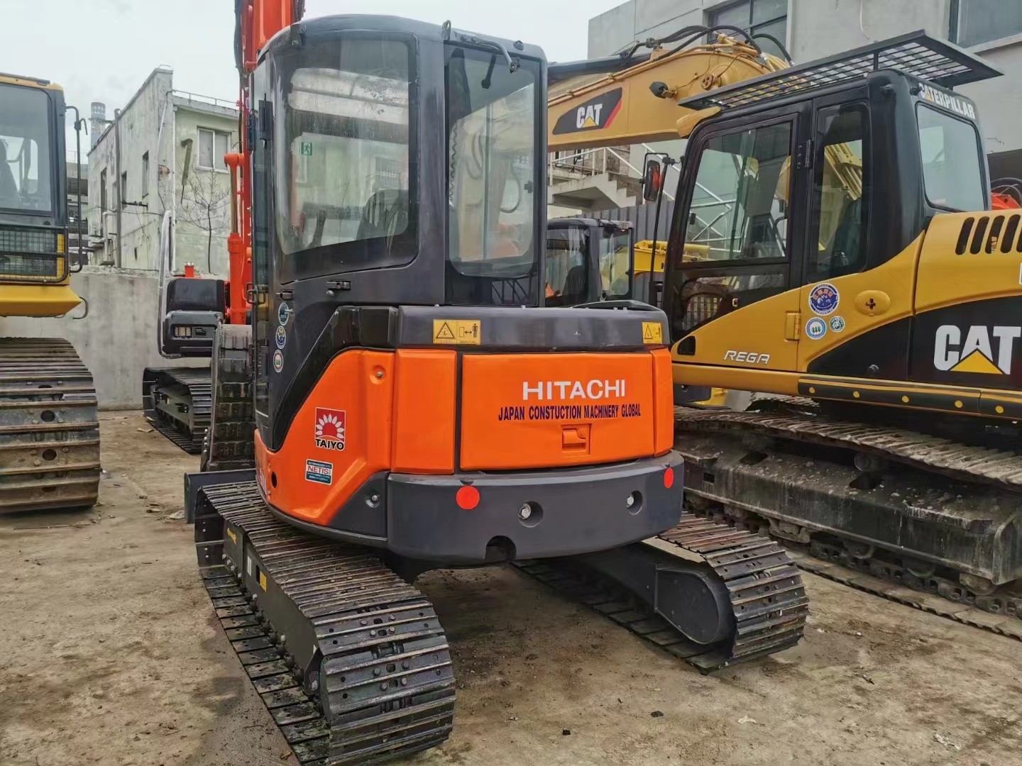 Second hand Hitachi ZX50U excavator is of good quality and affordable price