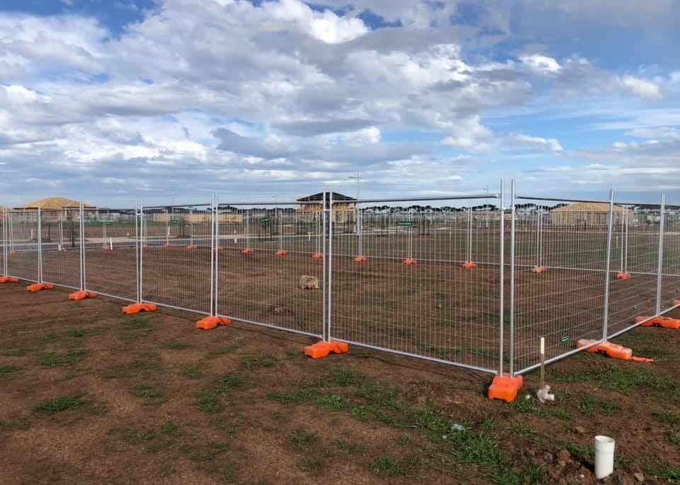 2.1x2.4m Heavy Duty Galvanized LC Steel Temporary Fencing