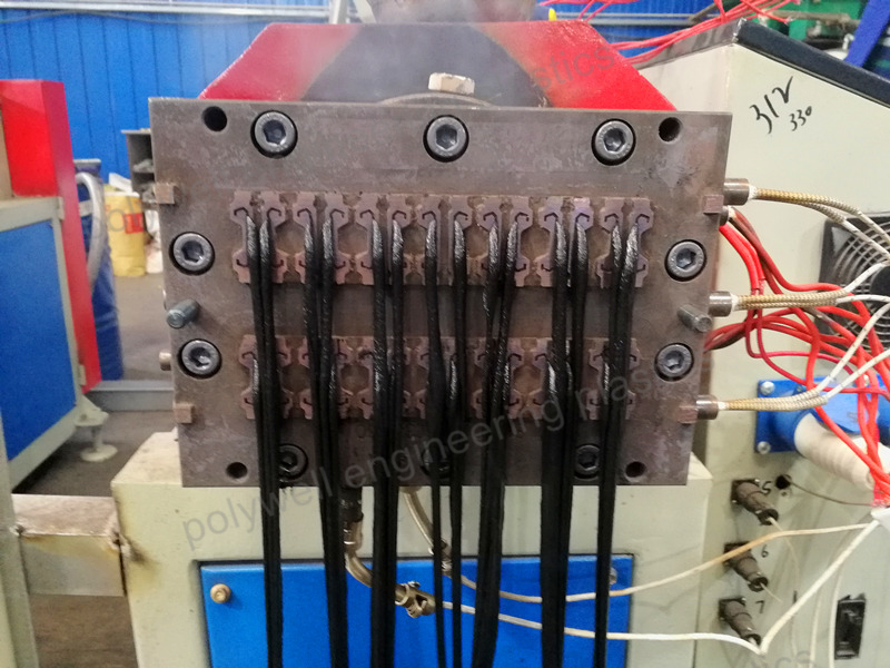 Polyamide 66 High Precision Heat Breaking Strips Extrusion Machine Polyamide Extruder