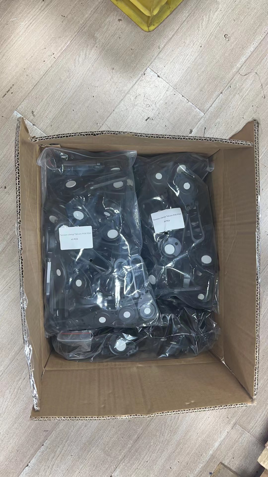 Introducing Cable Lines FTTH Circular and Flat Cable Accessories Suspension Clamp Cable Clamp