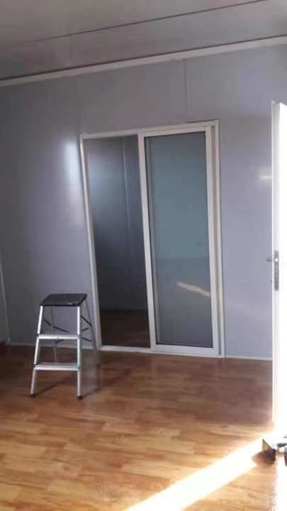 Simple Demountable Flat Pack Container House Light Steel Prefab Mobile House