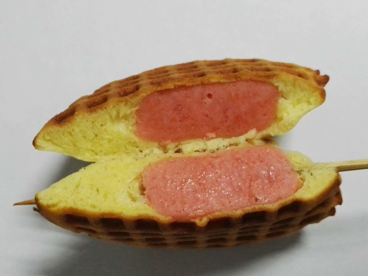 2 Holes Heart Waffle Maker Machine Custom Color With Bakelite Housing