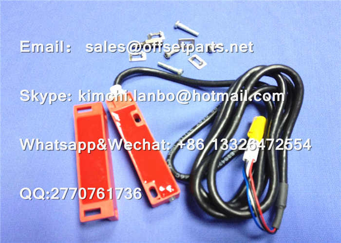 02067 5BE-M400-010 komori safety switch for L440 machine offset printing machine spare parts