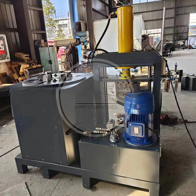 2025 Design Consumption Automatic Motor Wrecker Machine for Car Motor Stator Recycling