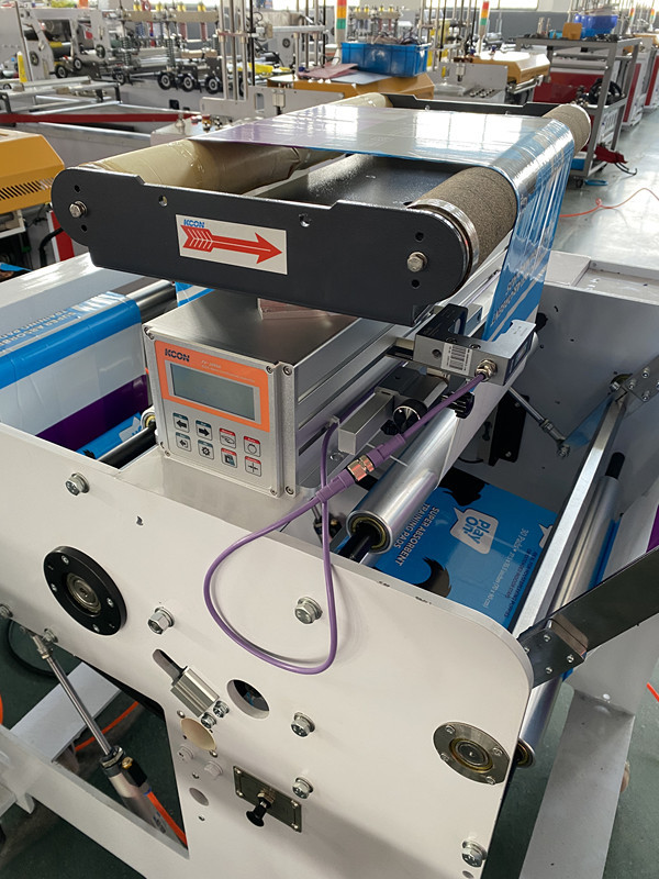 Rolling Film Rewinding Machine LPC Model Rewinding Width 55-550mm