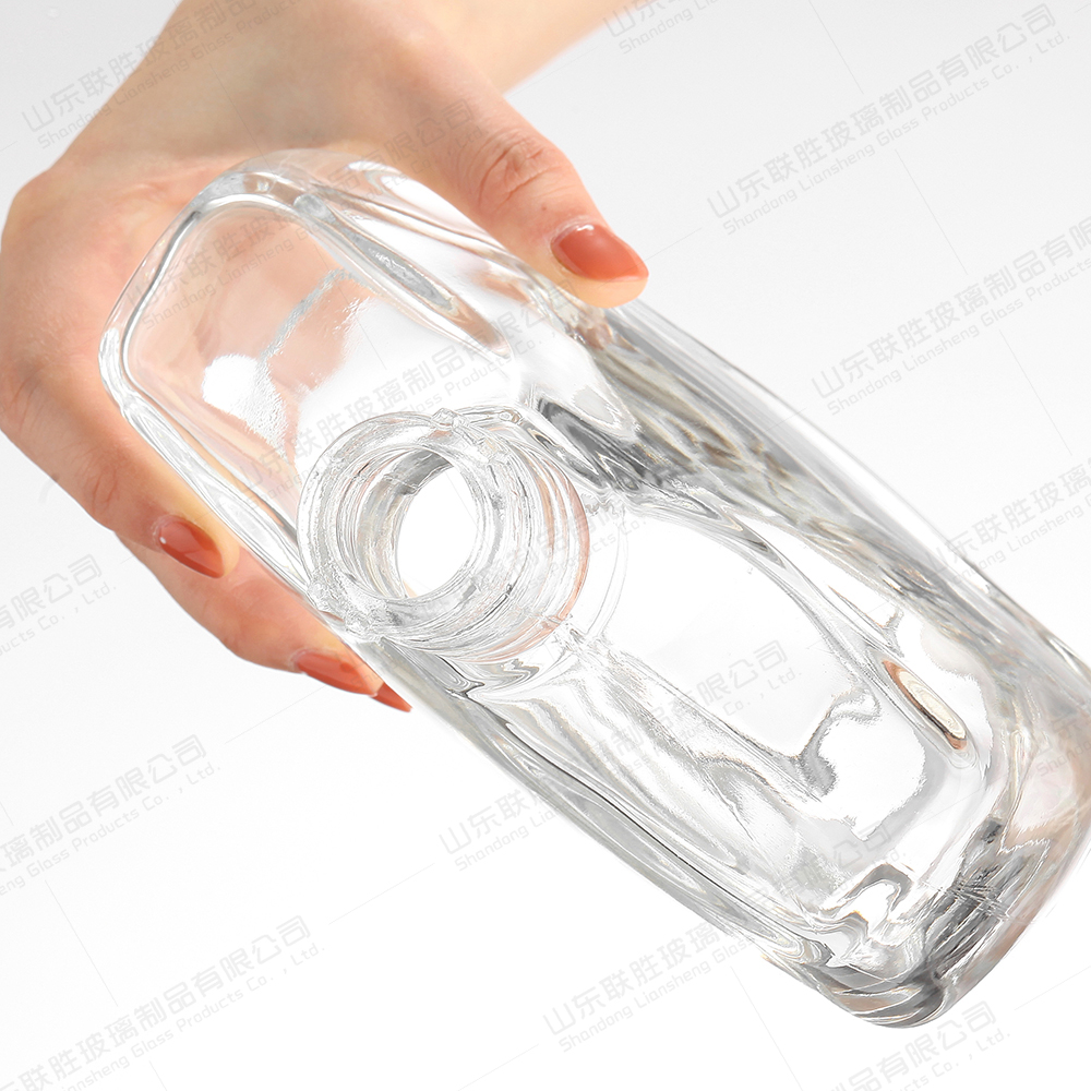 OEM/ODM Accepted Electroplating Clear Glass Bottles for Brandy Whiskey Vodka Liquor