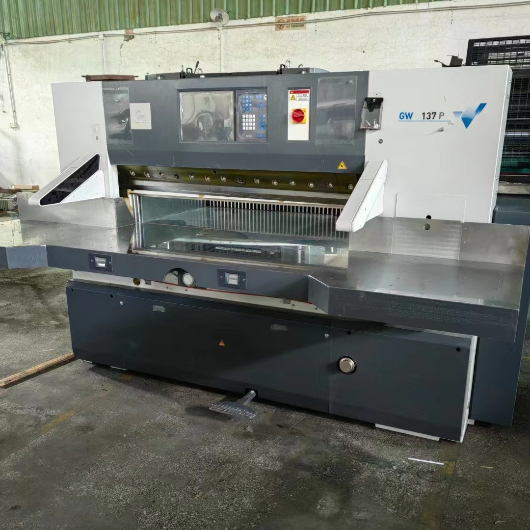 Precision 4000 KG Hydraulic Computerized Paper Cutter Guillotine Machine Voltage 220v